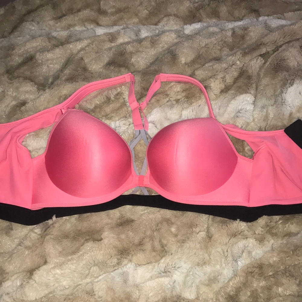 Victoria’s Secret; PINK Sport’s Bra